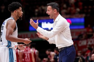 Milicic: ‘Una sconfitta dura con buoni momenti per noi. Il conto dei falli? Meritiamo rispetto’