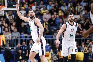 La Gazzetta dello Sport: Olimpia da urlo. Milano sbanca Istanbul con super Mirotic