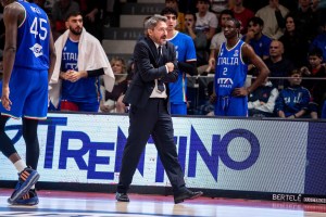 Pozzecco: ‘Soddisfatti per la qualificazione, stasera solo una gara da dimenticare’