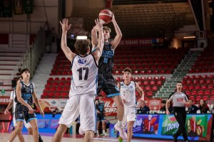IBSA NextGen Cup, Girone A: I tiri liberi nel finale portano la Vanoli al successo su Napoli