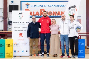 Sport e ambiente uniti con “Io Tifo Pulito”: al PalaRegnani di Scandiano 150 giovani studenti