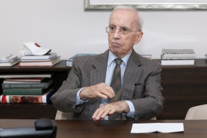 Dan Peterson: Bravo Pozzecco. Ha puntato sul secondo quintetto e lasciato Procida in campo