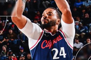 26 di Powell, i Clippers infliggono ai 76ers un’altra sconfitta