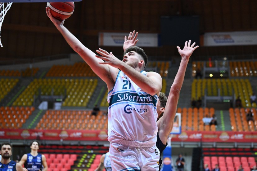 Grant Basile. Il giocatore di Cantù è tra i 23 di Gianmarco Pozzecco per la finestra di novembre di Italbasket