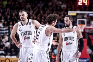 Virtus Bologna, i 12 per la sfida con l’Olympiacos