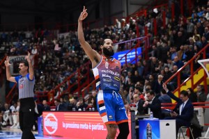 NutriBullet Treviso Basket, a Napoli nuovo season high per Ky Bowman