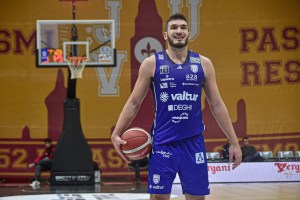 Valtur Brindisi, rinnovo per Edoardo Del Cadia