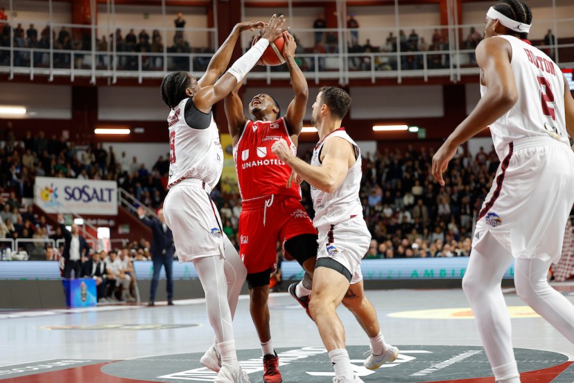 trapani shark final eight