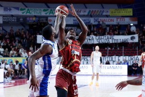 Aamir Simms: Sarà una partita molto fisica