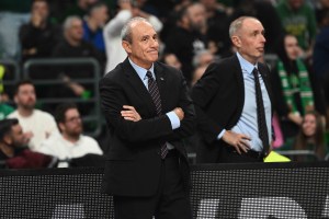 Ettore Messina: “Infortunio LeDay temiamo sia serio, cerchiamo di mettere una pezza agli infortuni”