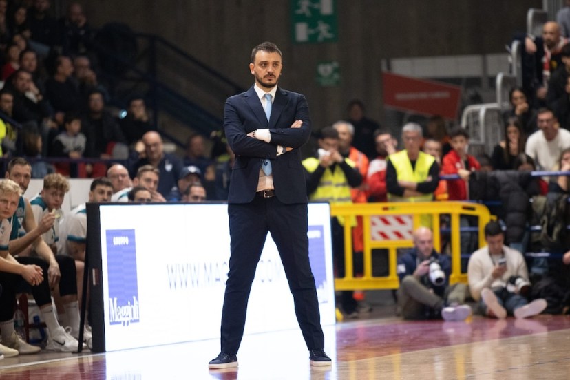 Il commento in conferenza stampa di coach Nicola Brienza dopo la vittoria dell’Acqua S.Bernardo Cantù a Rimini