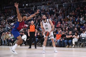 La Gazzetta dello Sport: “Milano da sogno. LeDay, che serata. Un’Olimpia perfetta sbanca Barcellona”