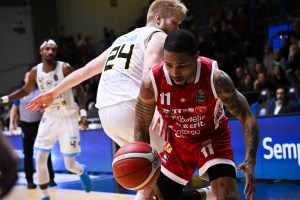 Pallacanestro Varese, lesione muscolare per Keifer Sykes