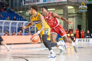 Rimini conferma la sua prima posizione in classifica, per Vigevano niente da fare, finisce 72-87