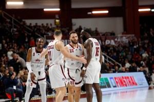 LBA Round 17 | Trapani Shark-Estra Pistoia (104-60 risultato finale)
