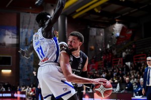 Kyle Weems: È senza dubbio un momento difficile per noi, dobbiamo rimanere uniti