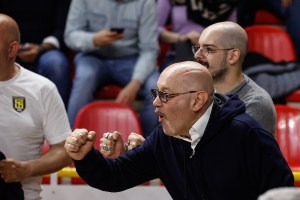 Givova Scafati, tutta la delusione di Longobardi: “Ci scusiamo con i nostri tifosi”