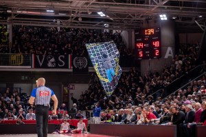 Il Carlino: Virtus, vandali-ultras scatenati. Imbrattati i bagni del PalaBigi