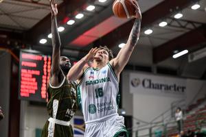 Dinamo Sassari, prima vittoria nel gruppo L contro Le Portel