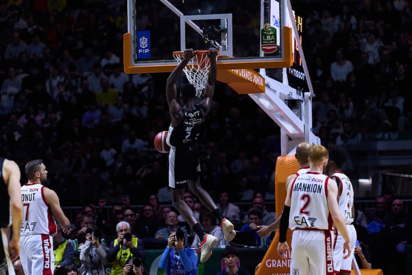 quinn ellis saliou Niang