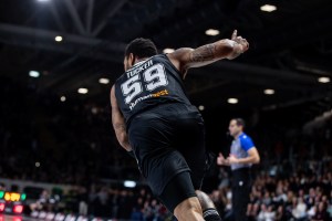 Virtus Bologna, Tucker: “Venezia una delle squadre più competitive in LBA, ostacolo superato”