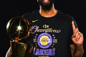 I Los Angeles Lakers salutano Anthony Davis: Grazie leggenda