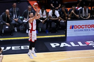 Olimpia Milano, Ricci: “La difesa fa la differenza, LeDay è il nostro supereroe”