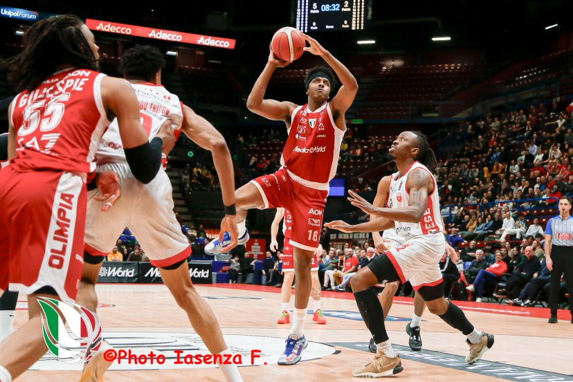 Eurolega EA7 Emporio Armani Milano - Openjobmetis Varese Zach Le Day