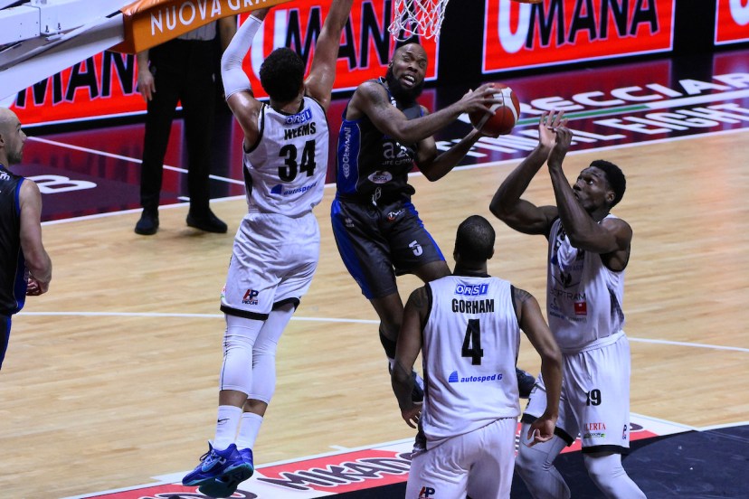 Prestazione da 17 punti, 5 rimbalzi e 4 assist per Jason Burnell nel successo della sua Pallacanestro Brescia su Derthona Basket