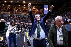 Longhi: “Da oggi inizia il futuro e l’Aquila vuole farne parte”