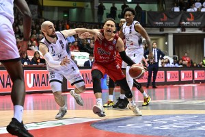 Colbey Ross: “Voglio fare qualcosa che a Trieste non è ancora successo: vincere un trofeo”
