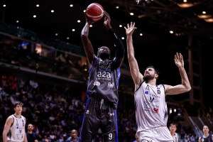 Pallacanestro Brescia senza Maurice Ndour contro Pistoia