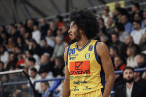 Scafati Basket, rescissione consensuale Elijah Stewart