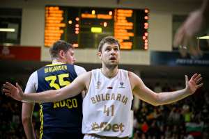 Bulgaria: Vezenkov and Miller-McIntyre won’t play in crucial match of EuroBasket 2025 Qualifiers