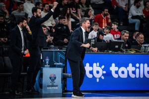L’Italia batte la Turchia, Pozzecco: “Partita pazzesca, orgoglioso di questa squadra”