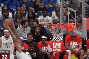 Mavs, la nuova proprietà nega le voci sul trasferimento a Las Vegas
