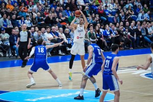 Serbia: record di punti per Filip Petrusev contro la Finlandia