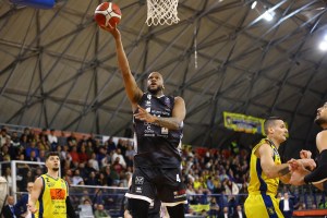 Derthona Basket annuncia la conferma di Justin Gorham