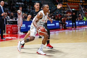 Al termine del supplementare esulta Cantù: sconfitta Udine in Coppa Italia col duo McGee-Valentini