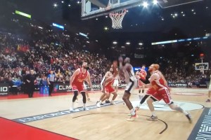 Olimpia Milano-Aquila Trento, antisportivo di Mannion? L’ex arbitro Corrias spiega perché non lo è