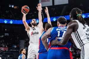 La Virtus Bologna crolla nel secondo tempo a Istanbul, trionfa l’Efes