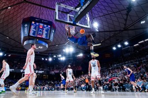Dame Sarr, una notte da record: il talento italiano trascina il Barcellona