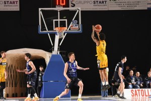 Vigevano lotta ma cede nel finale: Orzinuovi espugna il PalaElachem