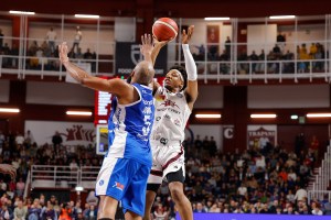 Trapani batte Brescia e si prende la vetta del campionato