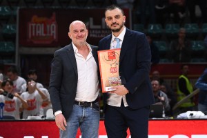 Nicola Brienza: Un mese fa sembrava che il mondo ci stesse cadendo addosso