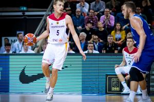 Bayern Munich expected to sign Niels Giffey extension