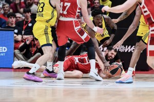Mirotic Determined to Play: “He Wants to Be on the Court at All Costs”