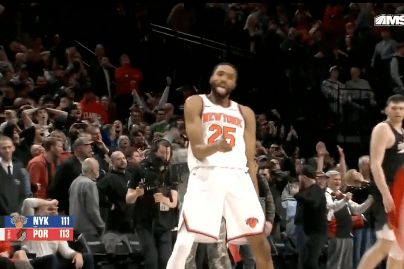 buzzer beater Mikal Bridges