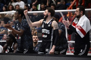 Il Corriere di Bologna: Schianto Virtus, crolla a Napoli. Shengelia espulso