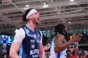 Napoli Basket, con Trapani è match point salvezza